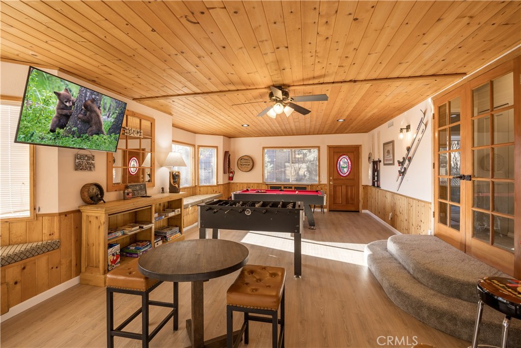 43911 Yosemite Drive