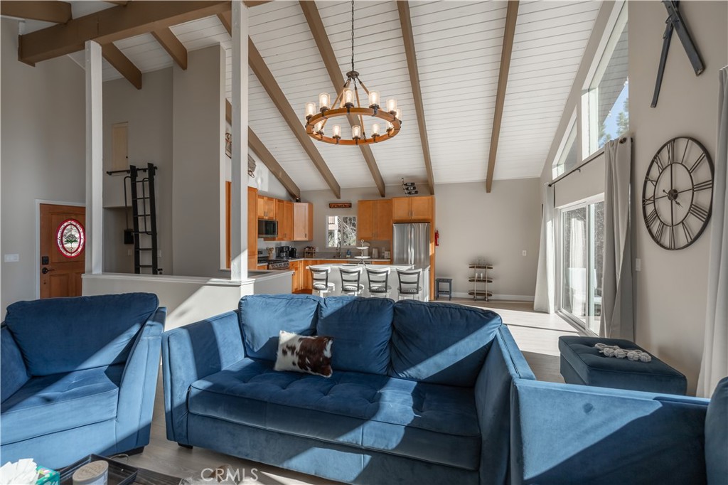 43911 Yosemite Drive