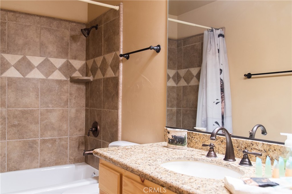 43628 Yosemite Drive