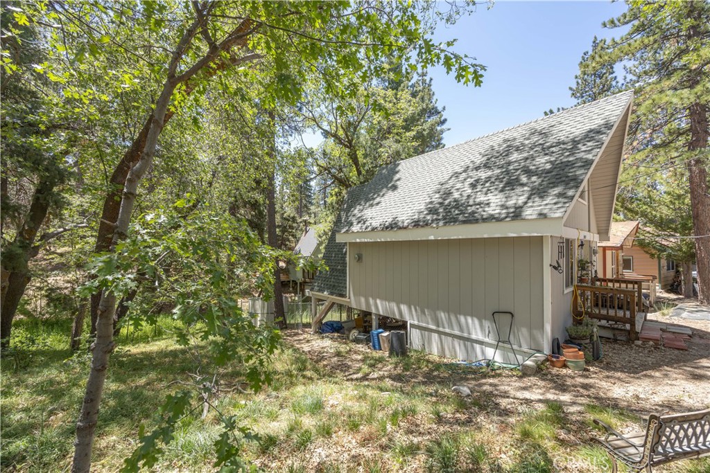 33075 Blue Bird Lane