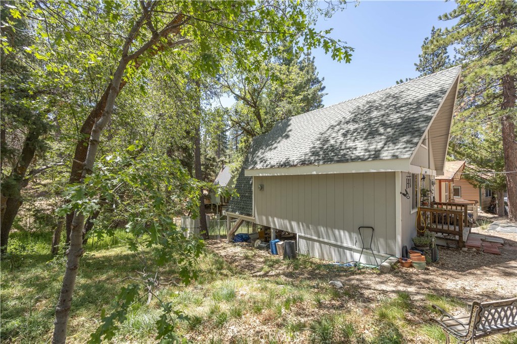 33075 Blue Bird Lane