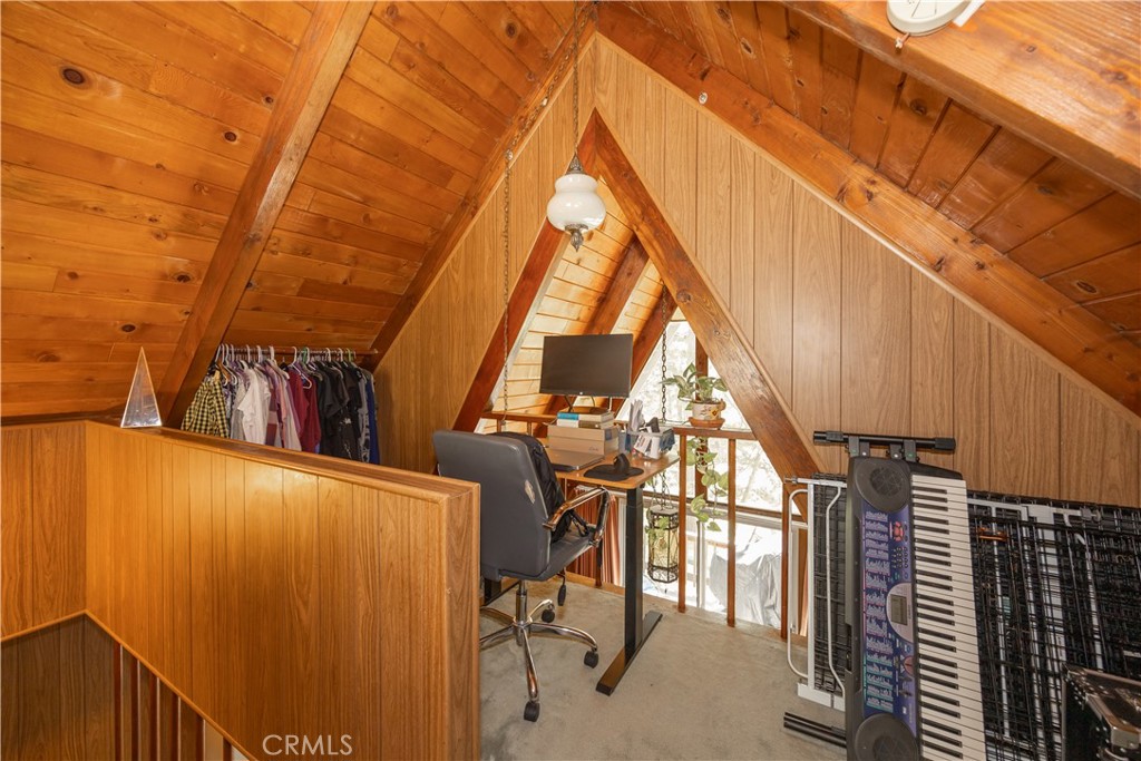 33075 Blue Bird Lane