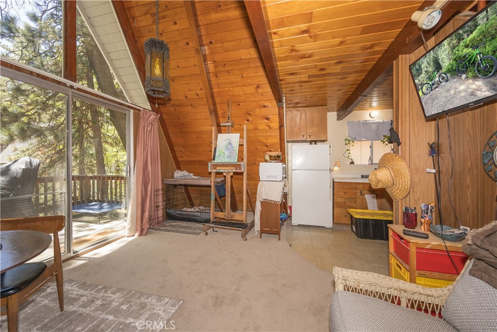 33075 Blue Bird Lane