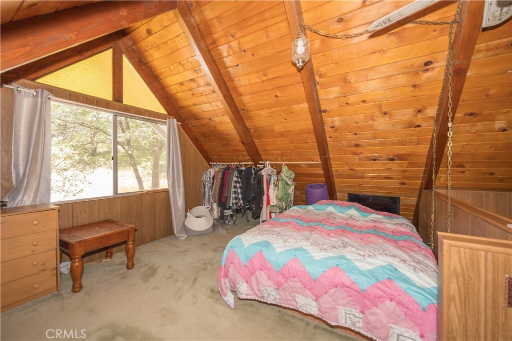 33075 Blue Bird Lane