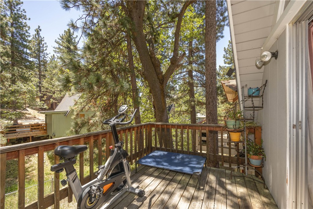 33075 Blue Bird Lane