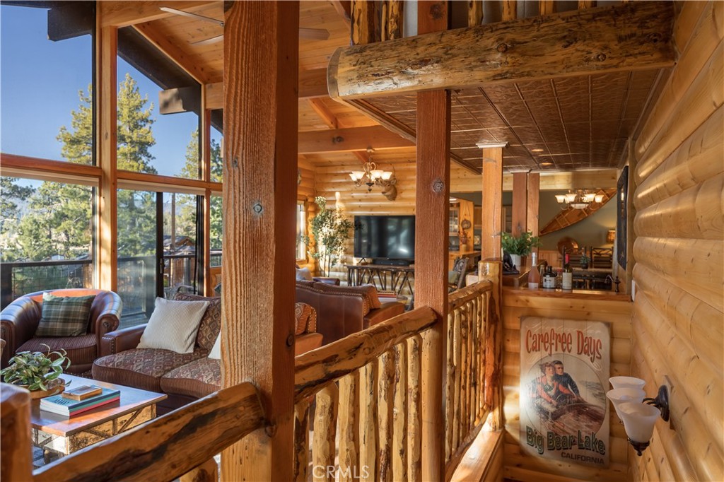 752 Cove Drive