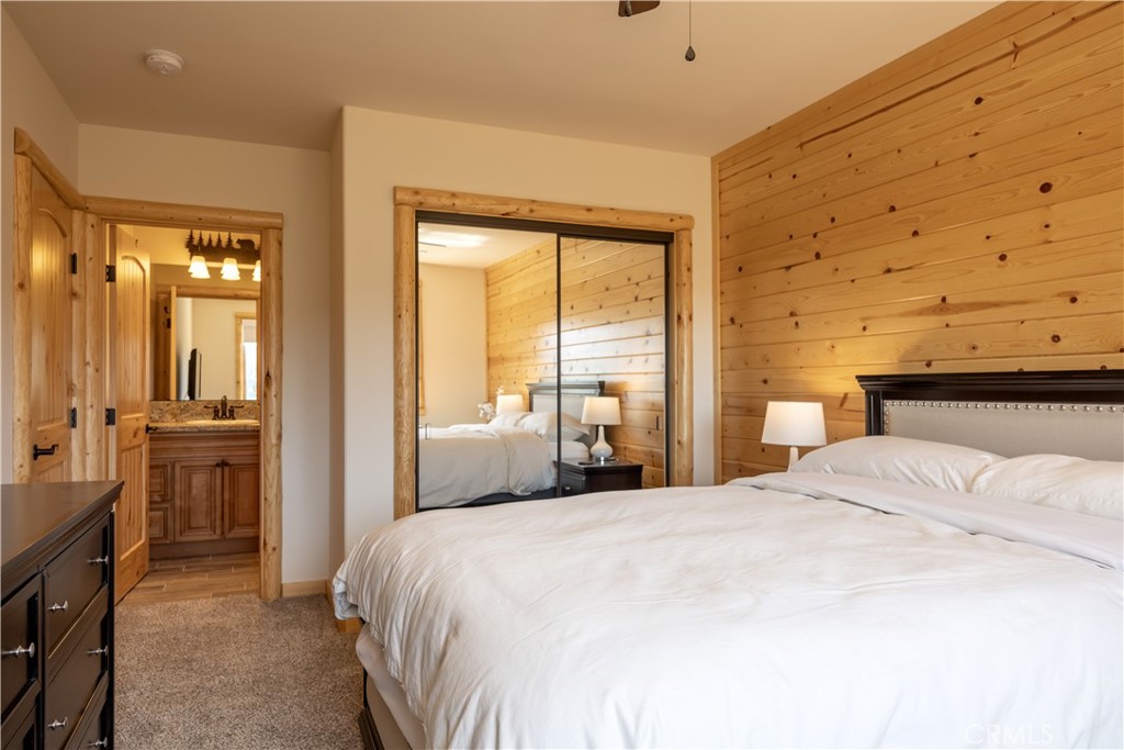 42344 Golden Oak