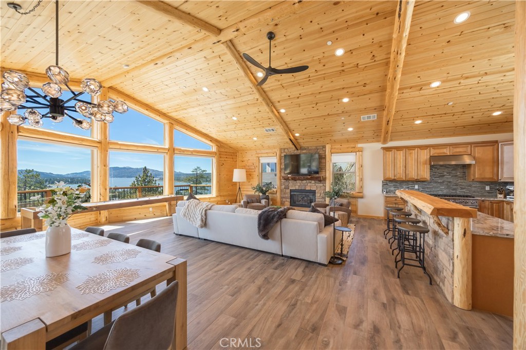 42344 Golden Oak
