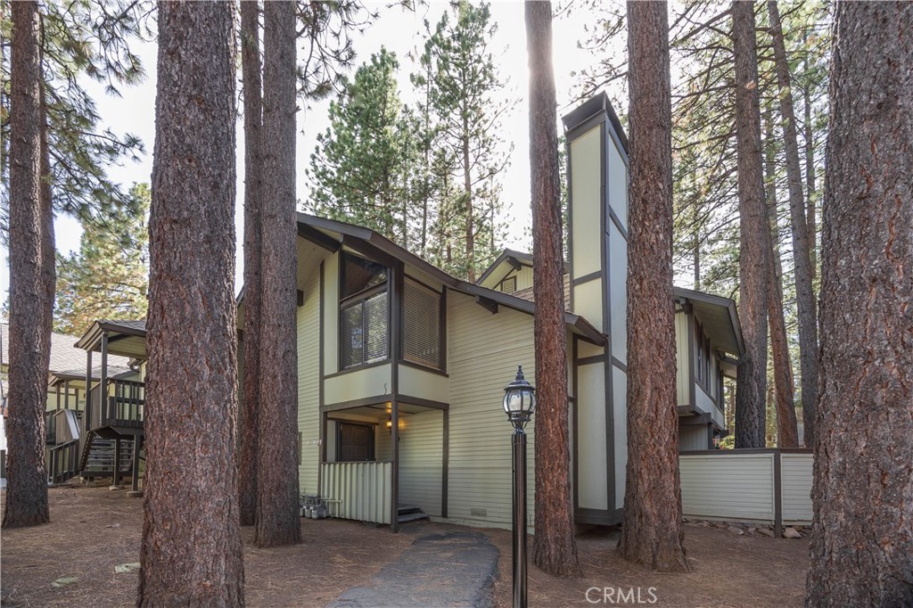 41935 Switzerland Drive 34