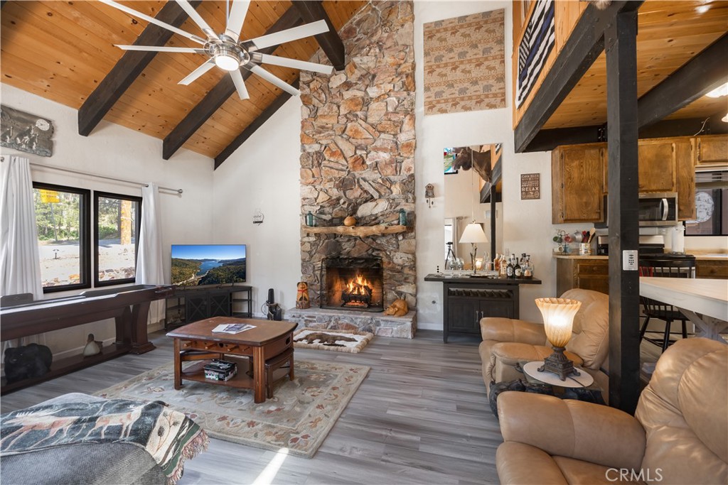 39945 Trail Of The Whispering Pines