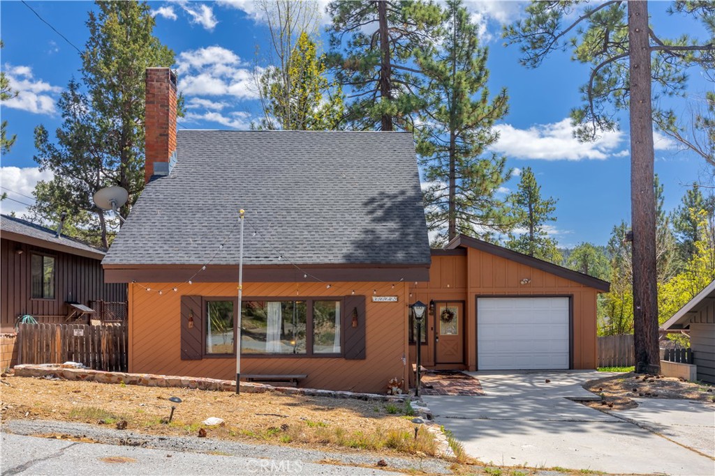 39945 Trail Of The Whispering Pines