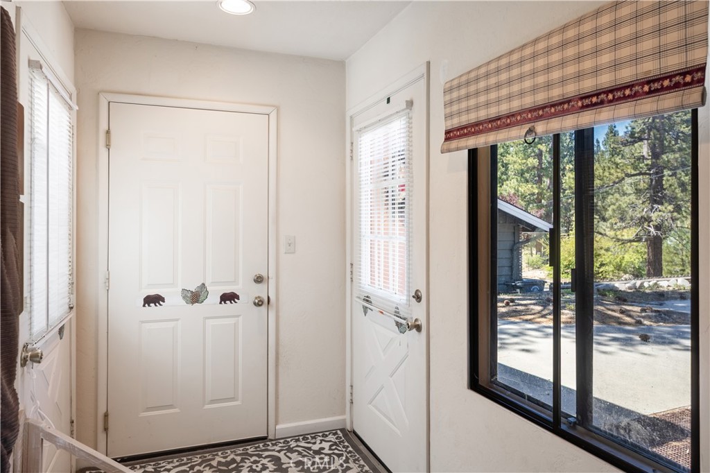 39945 Trail Of The Whispering Pines
