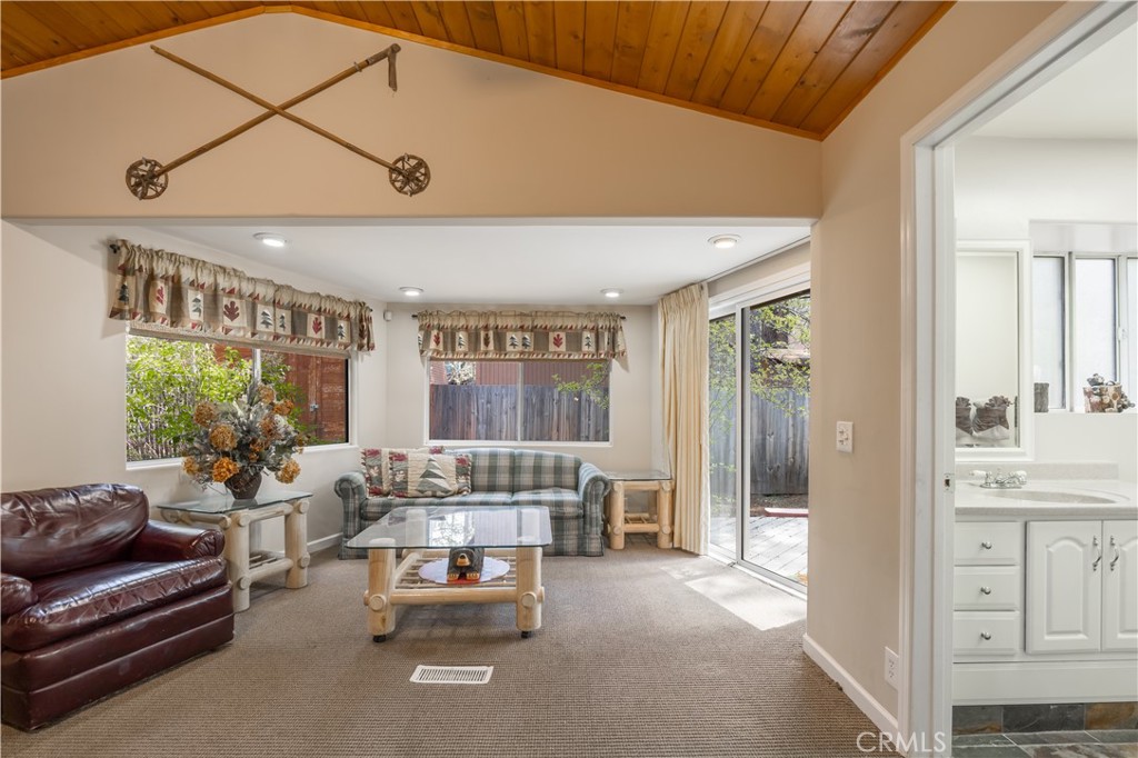 42531 Cedar Avenue