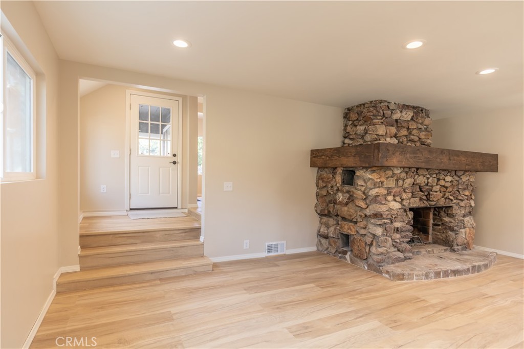 40265 Mahanoy Lane