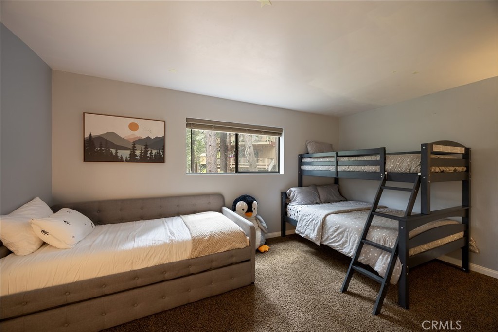 26645 Lake Forest
