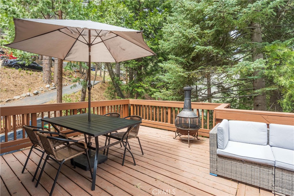 26645 Lake Forest