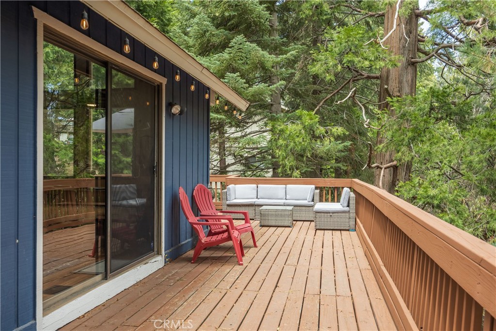 26645 Lake Forest