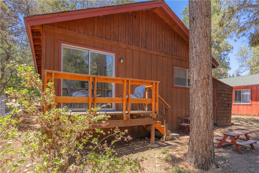 451 Cedar Lane