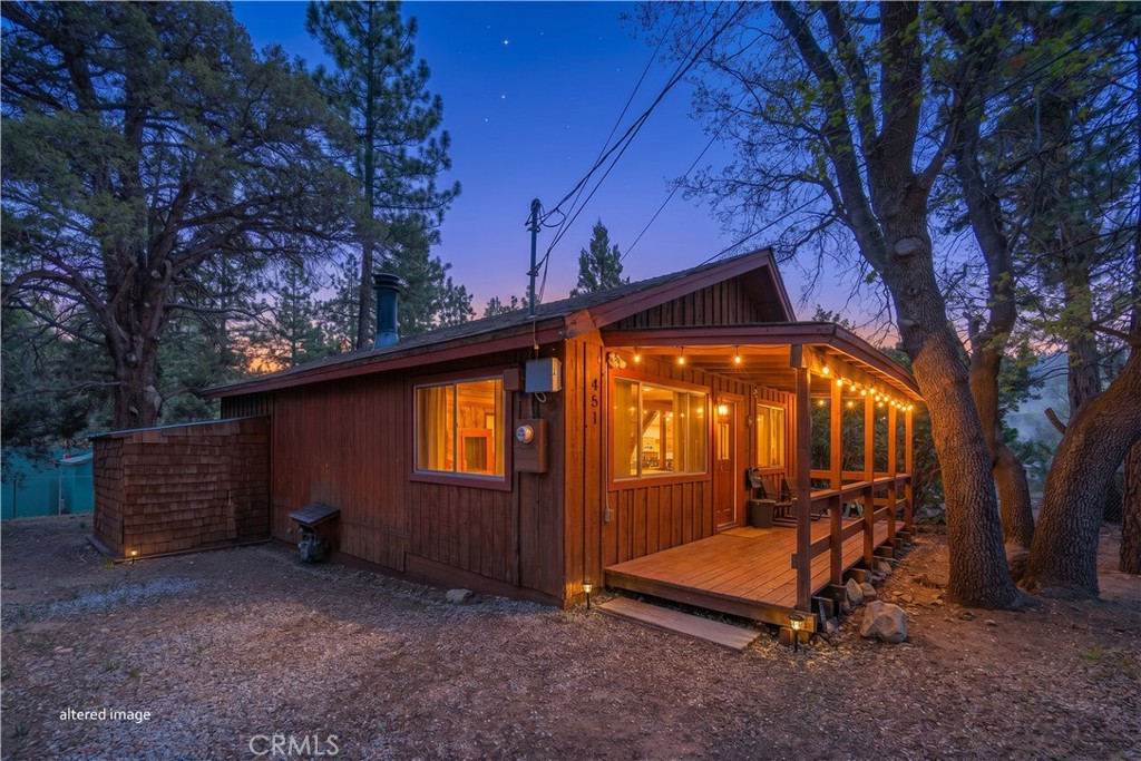 451 Cedar Lane