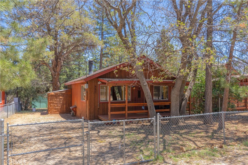 451 Cedar Lane