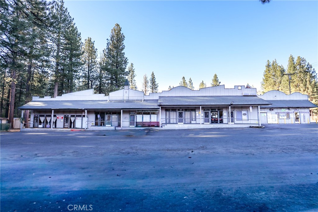 42180 Moonridge Road