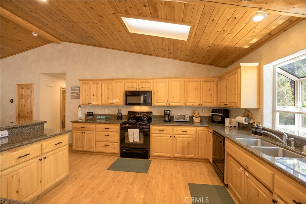 166 N Teakwood Drive