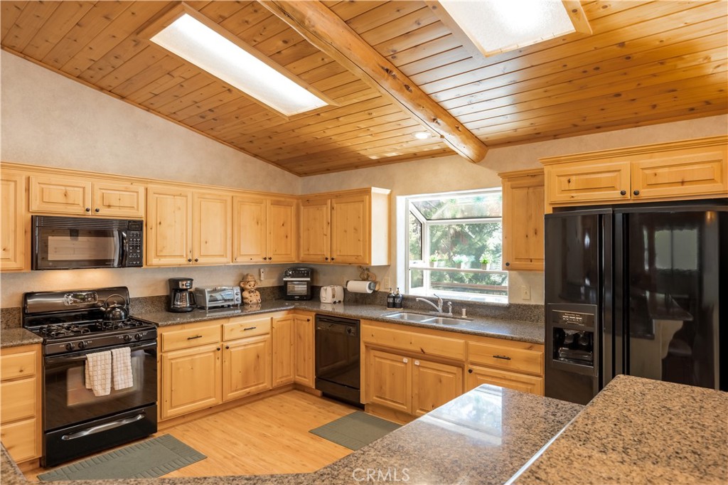 166 N Teakwood Drive