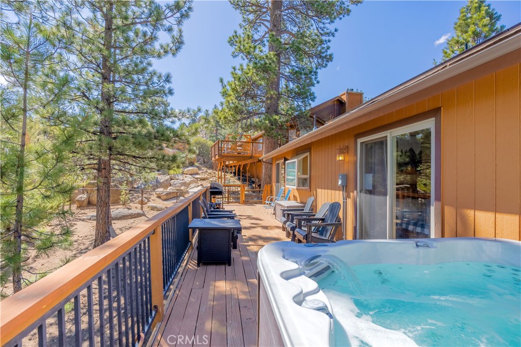 166 N Teakwood Drive