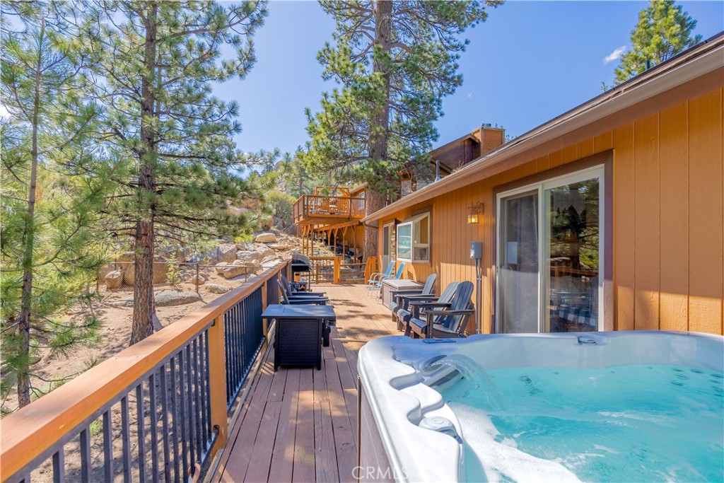 166 N Teakwood Drive
