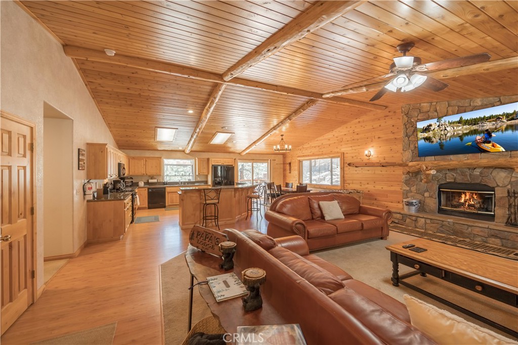 166 N Teakwood Drive