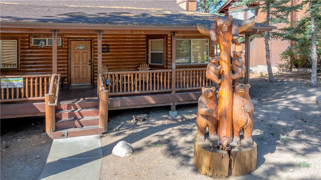 166 N Teakwood Drive