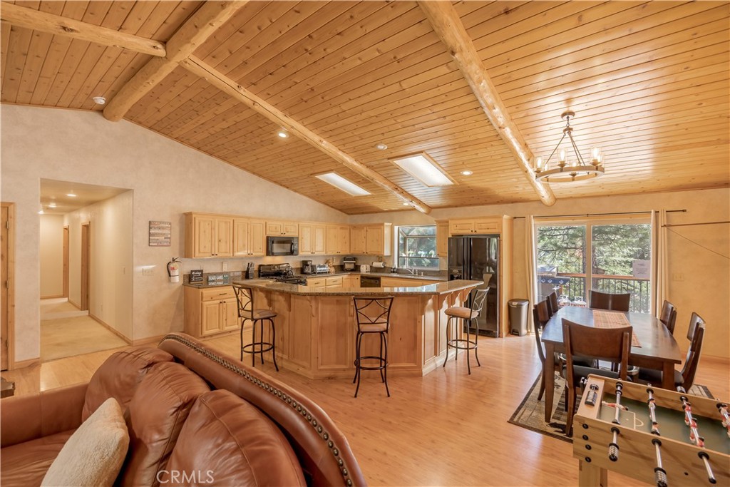 166 N Teakwood Drive