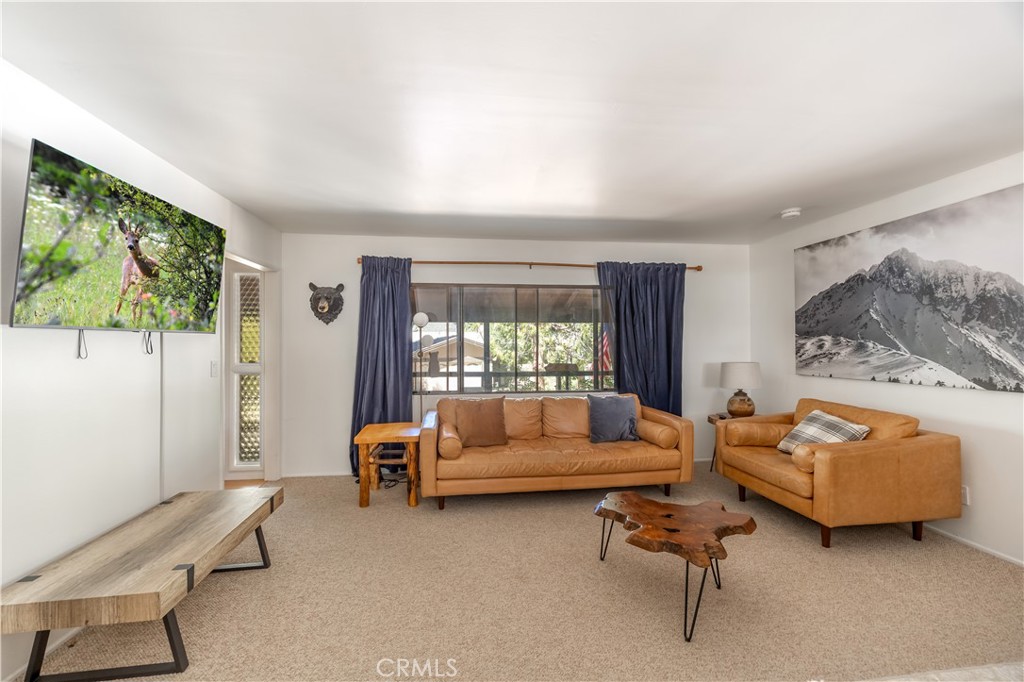 170 N Eureka Drive