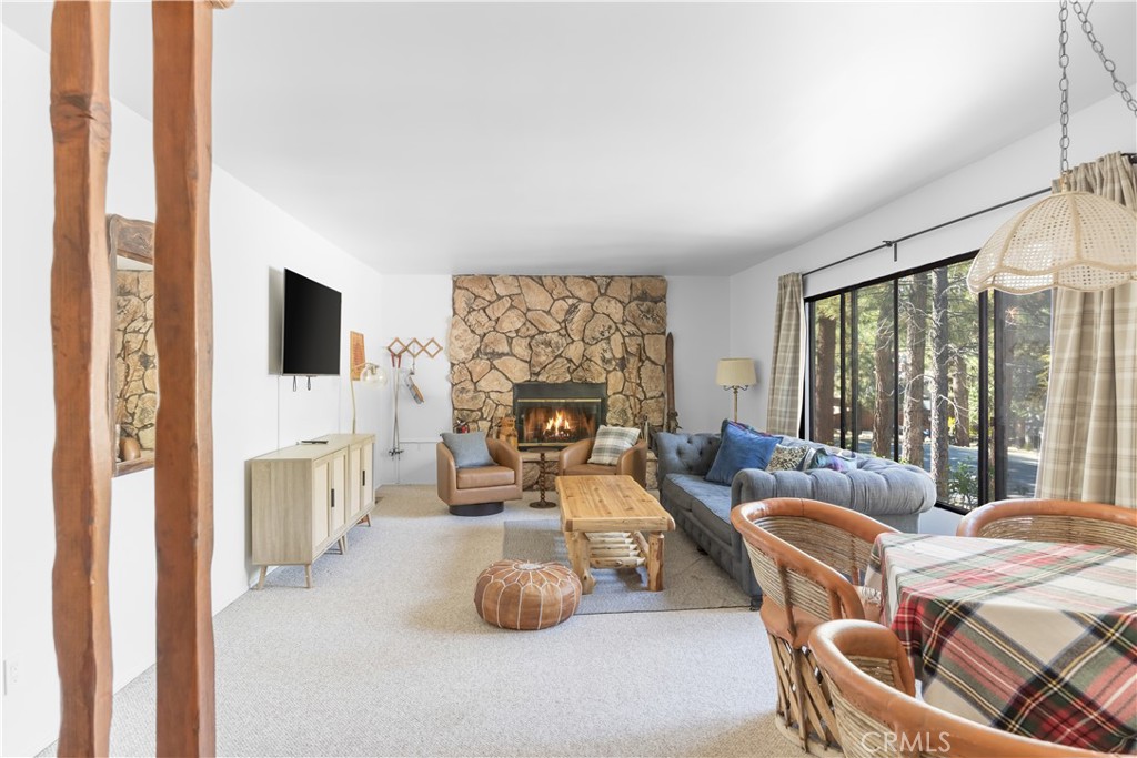 170 N Eureka Drive