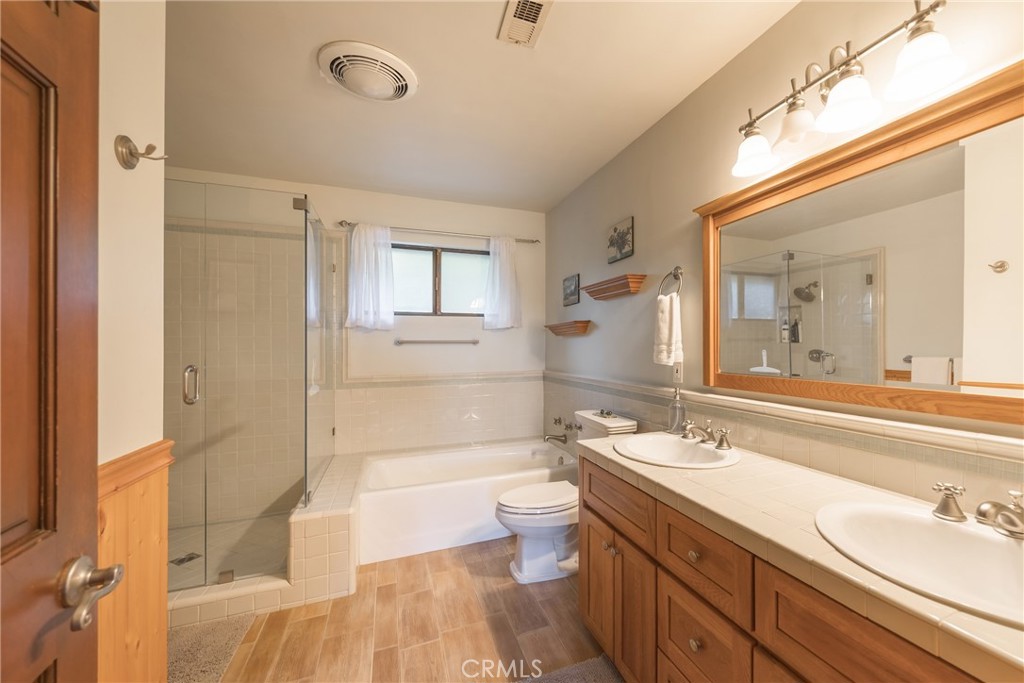 27808 Alpen Drive