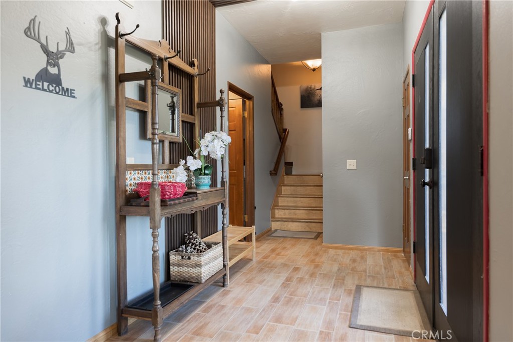 27808 Alpen Drive