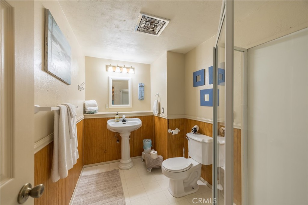 27808 Alpen Drive