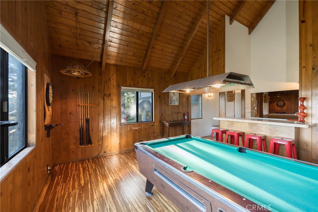 27808 Alpen Drive