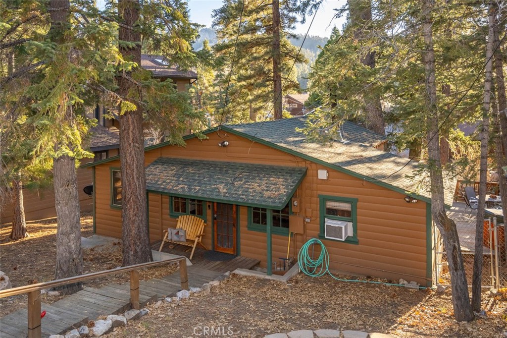 796 Silver Tip Drive
