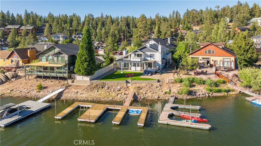 735 Tayles Point Road