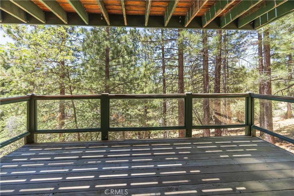 696 Menlo Drive