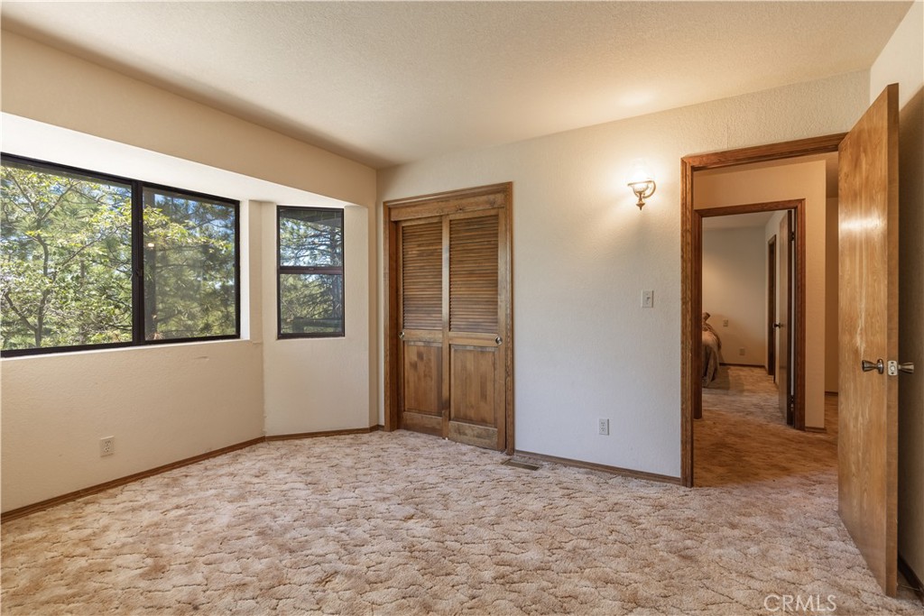 696 Menlo Drive