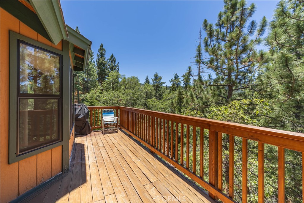 696 Menlo Drive