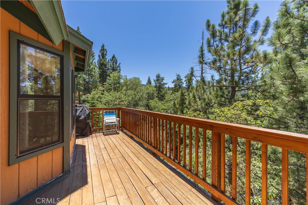 696 Menlo Drive
