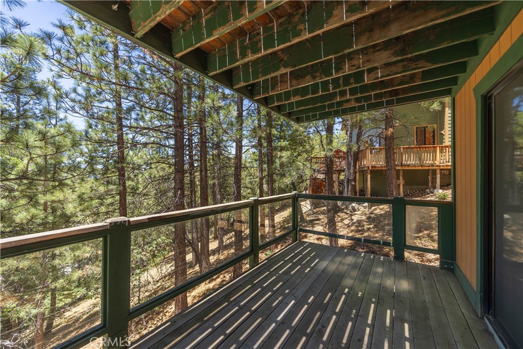 696 Menlo Drive