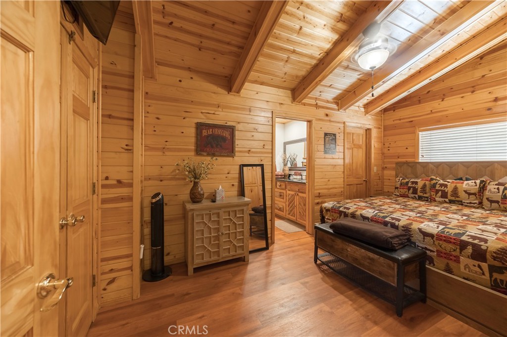 40356 Cliff Lane