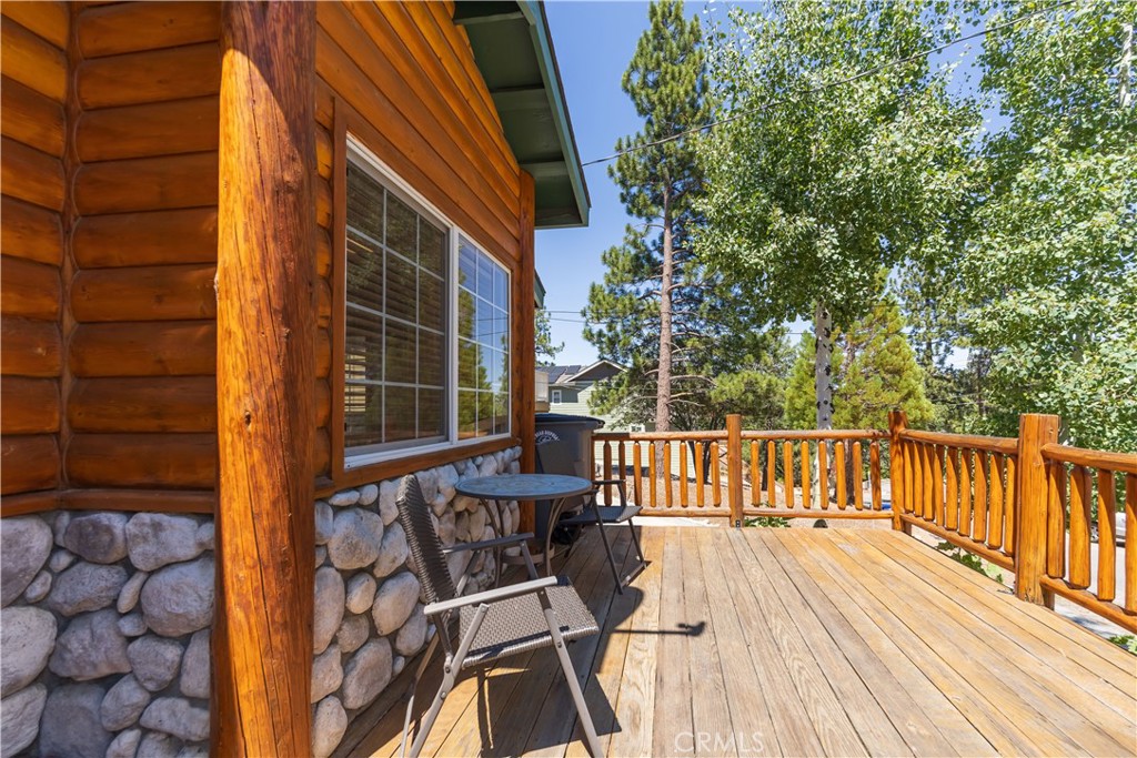 40356 Cliff Lane