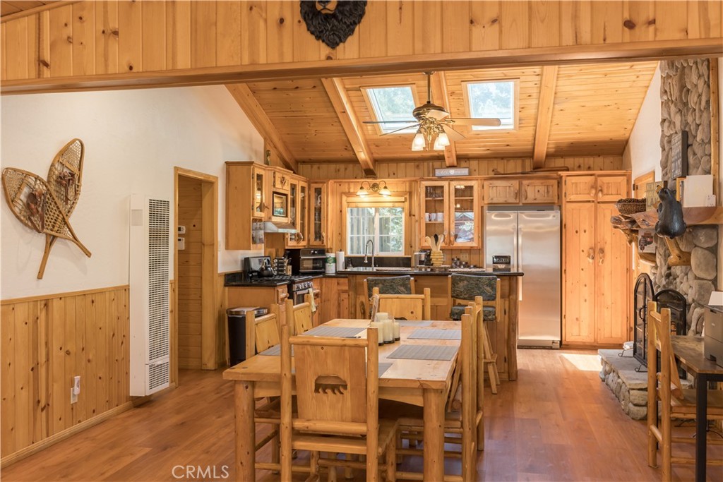 40356 Cliff Lane