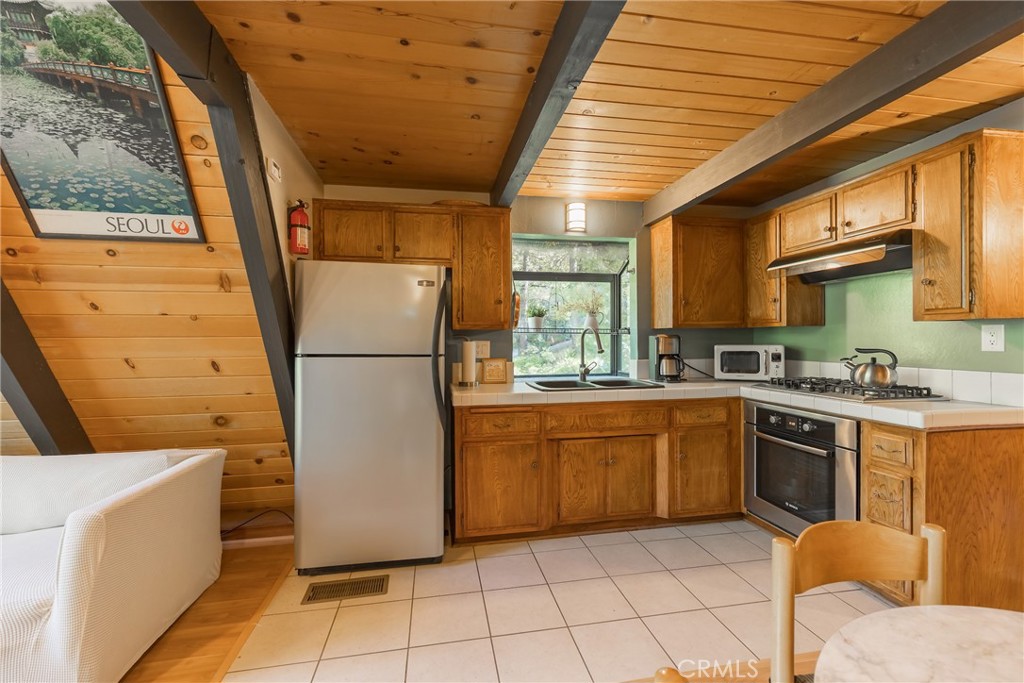 271 Fremont Road