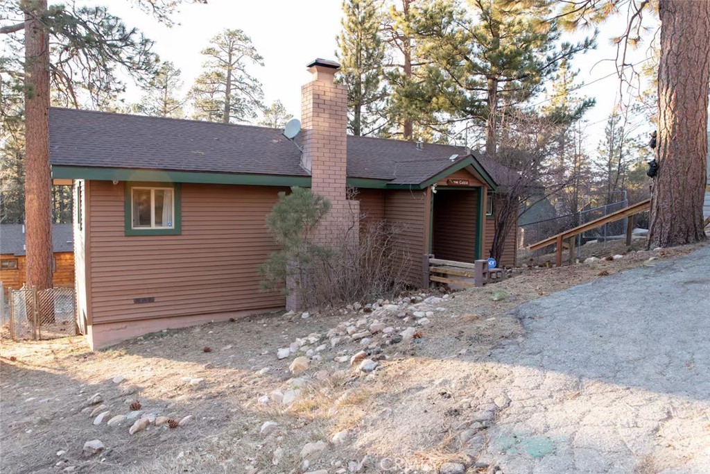 544 Vista Lane